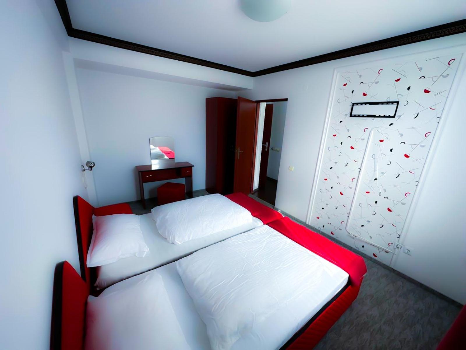 Shamrock Inn Яссы Экстерьер фото