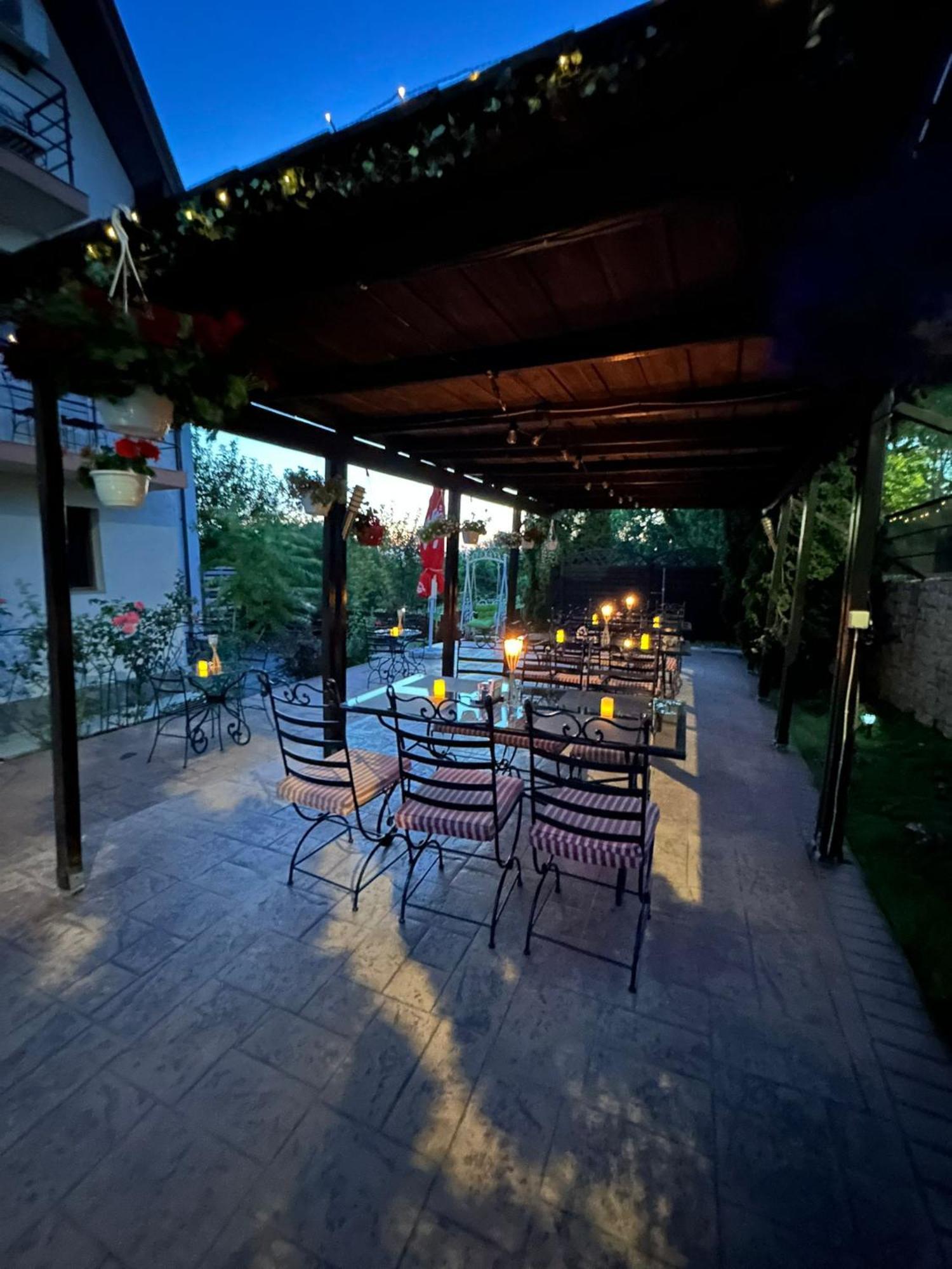 Shamrock Inn Яссы Экстерьер фото