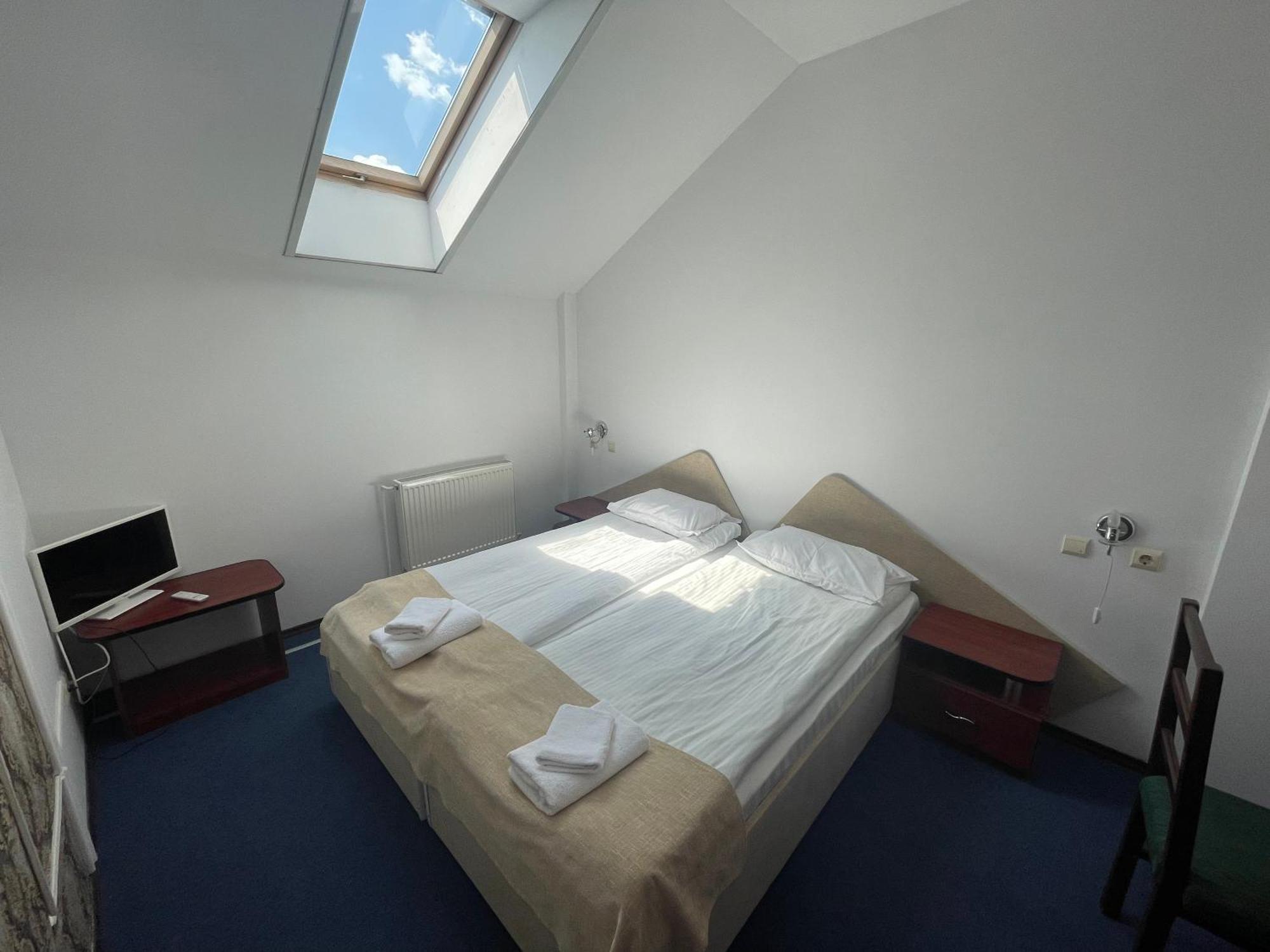 Shamrock Inn Яссы Экстерьер фото