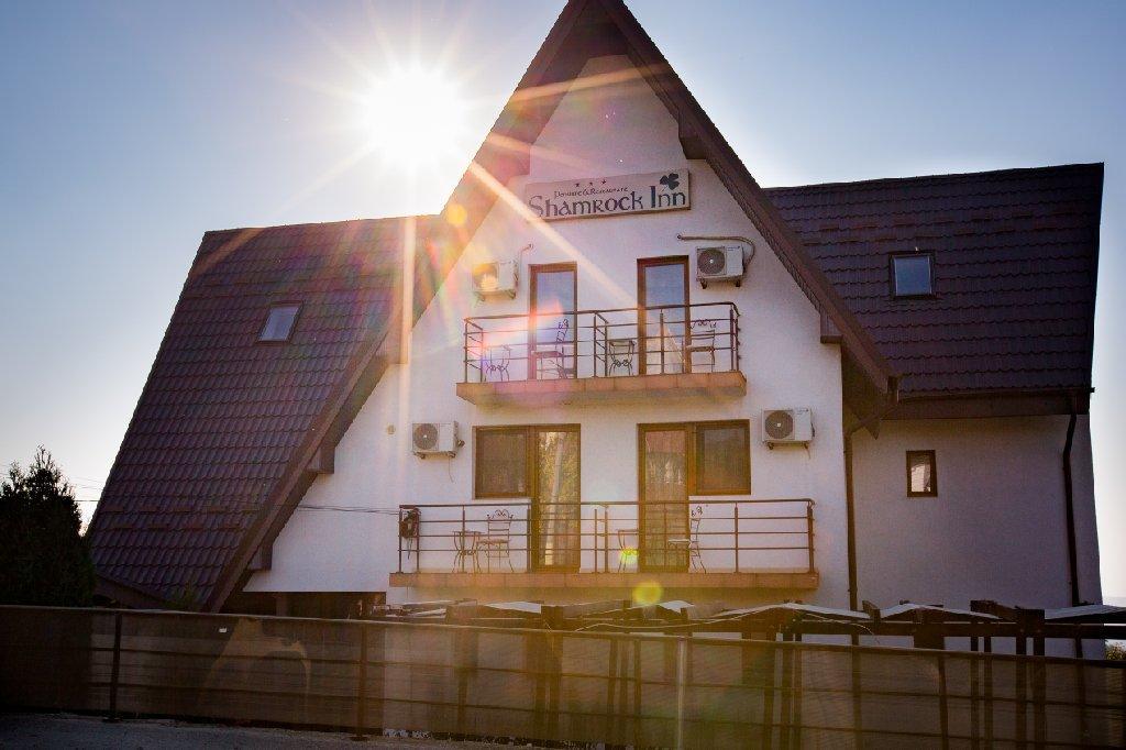 Shamrock Inn Яссы Экстерьер фото