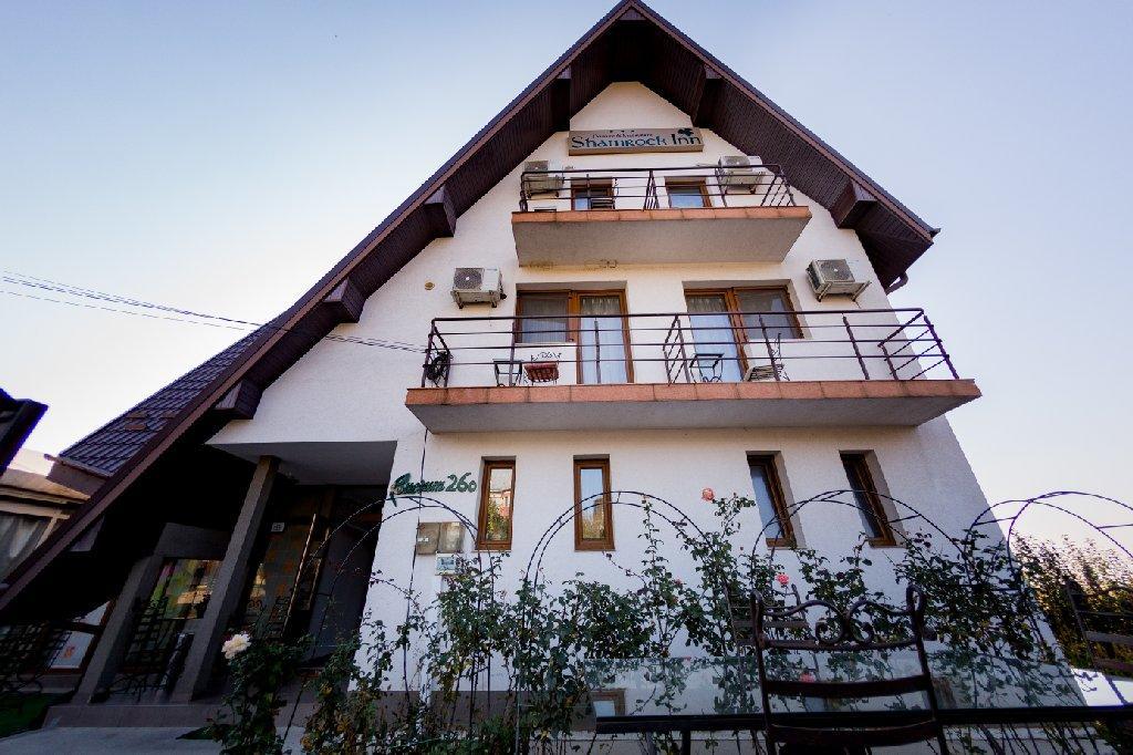Shamrock Inn Яссы Экстерьер фото